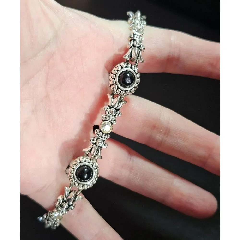 Silver tone chunky bracelet with black 7.25